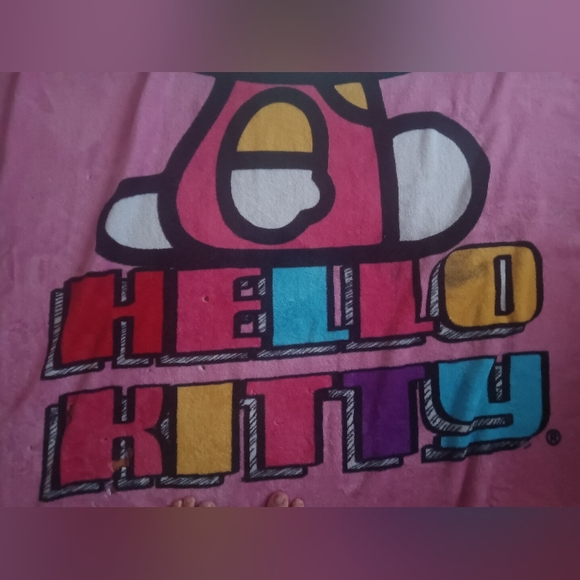 Hello kitty warm and cozy blanket - Picture 6 of 16